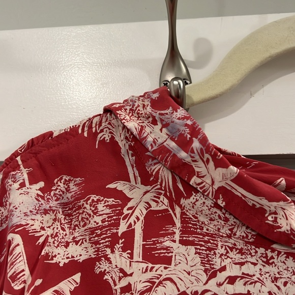 American Eagle Hawaiian Crop Top - Picture 7 of 8